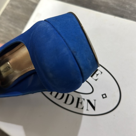 Steve Madden Caryssa Blue Pumps - Picture 11 of 11